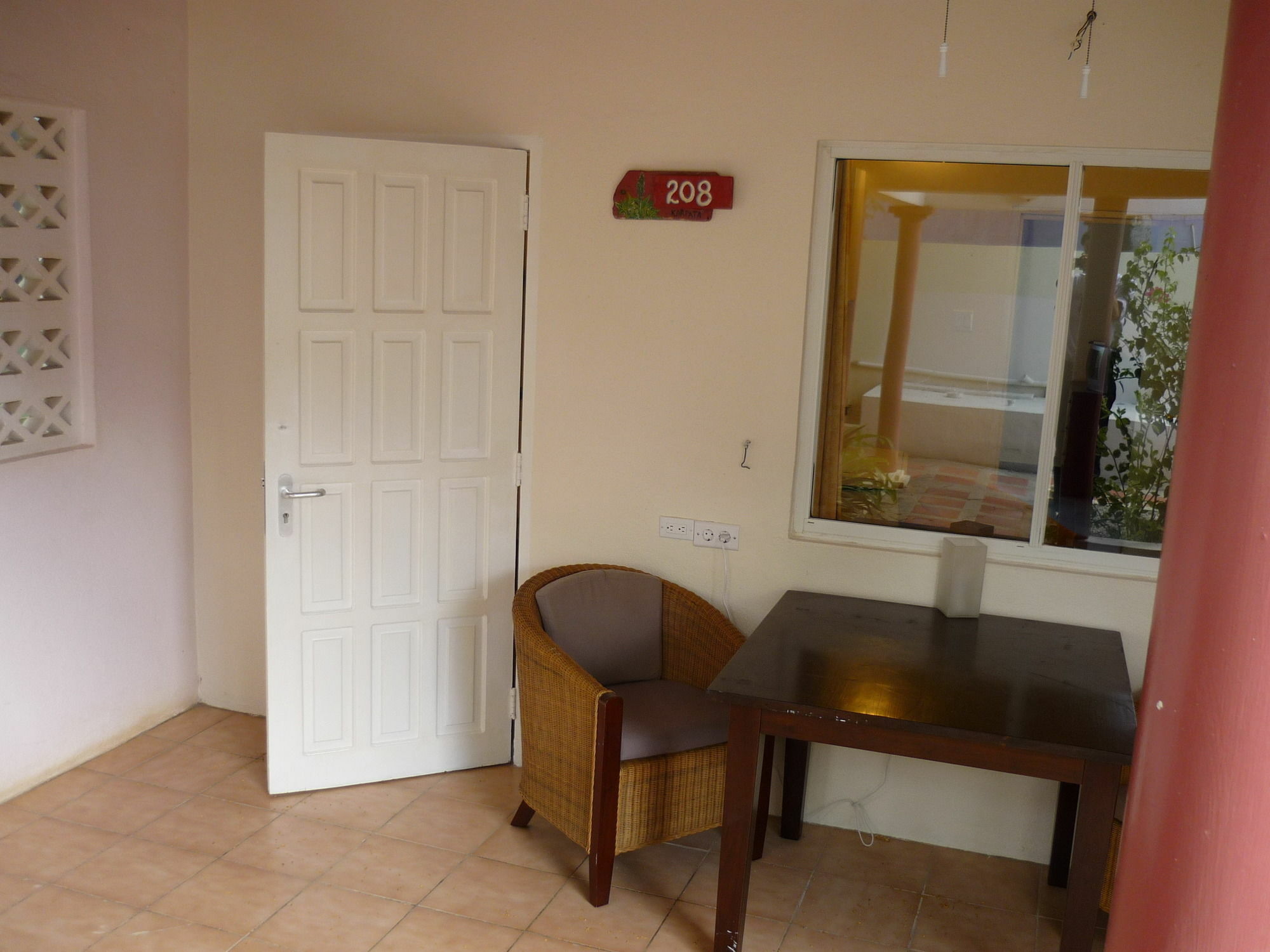Caribbean Club Bonaire Aparthotel Екстериор снимка