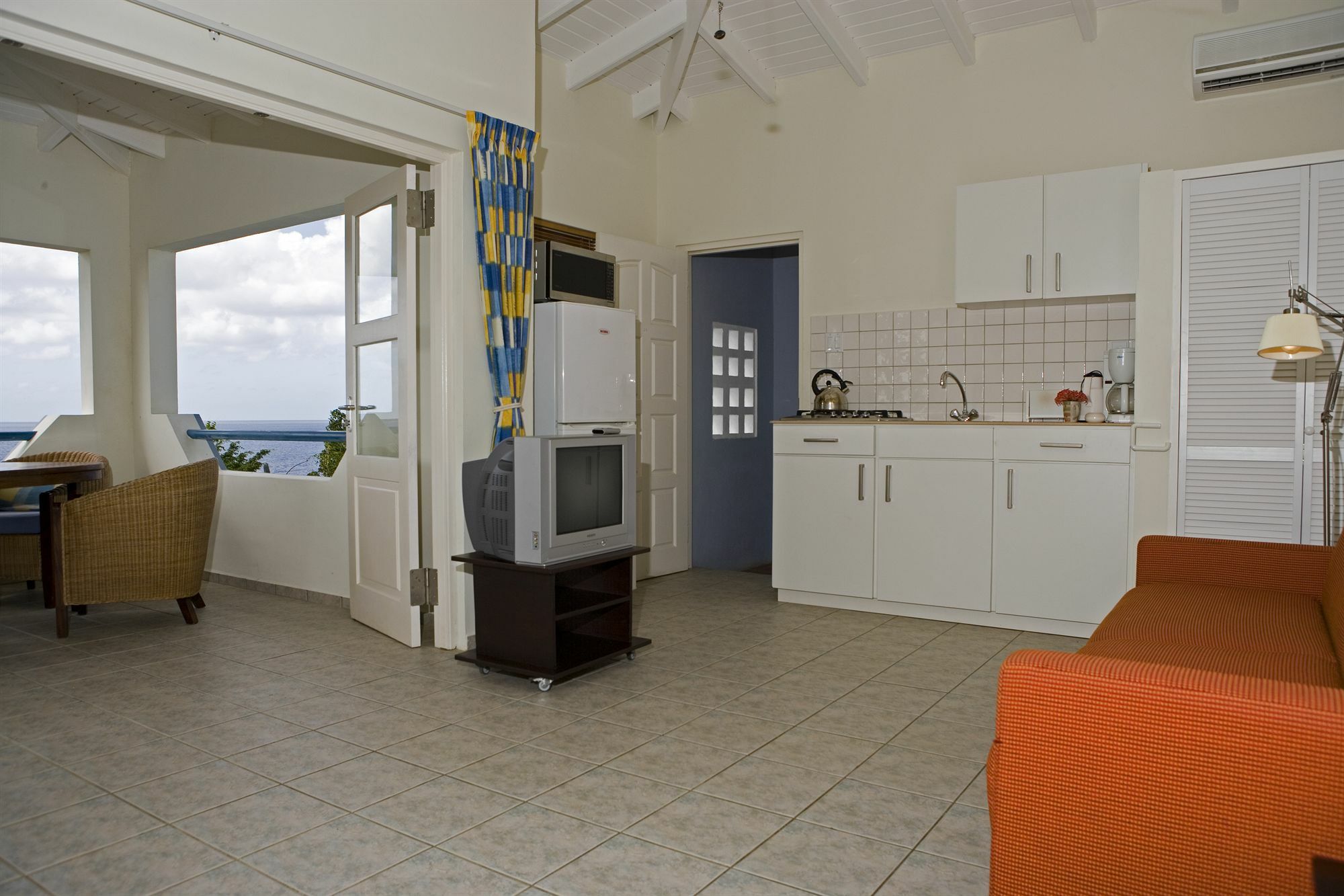 Caribbean Club Bonaire Aparthotel Екстериор снимка