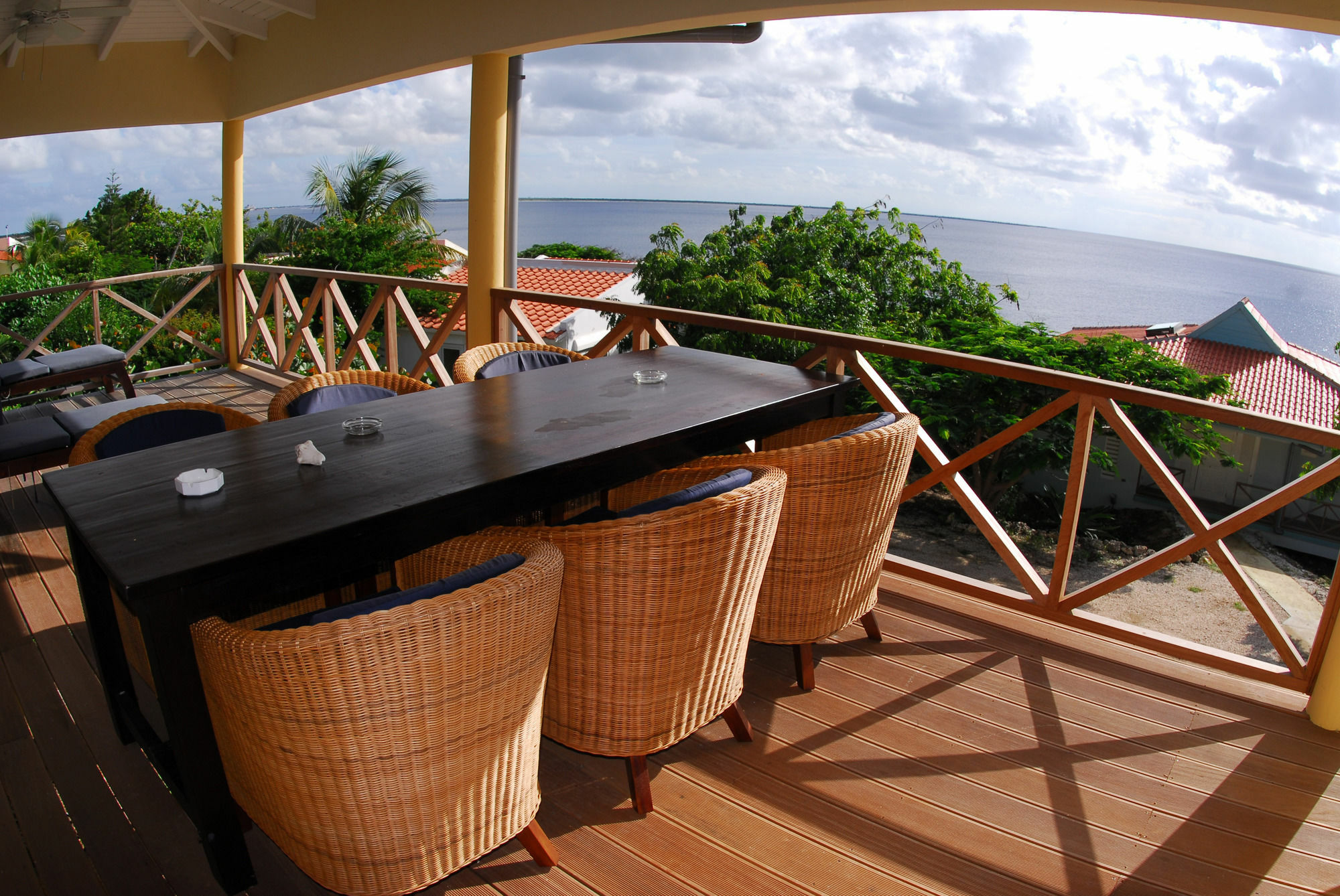 Caribbean Club Bonaire Aparthotel Екстериор снимка