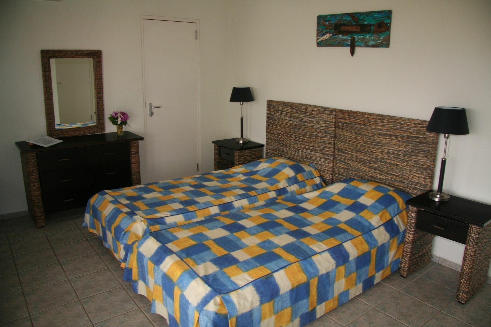 Caribbean Club Bonaire Aparthotel Екстериор снимка