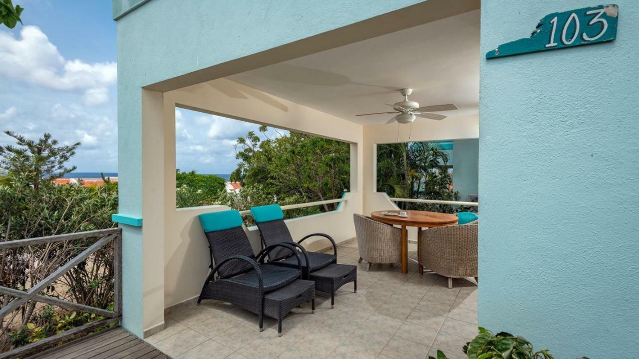 Caribbean Club Bonaire Aparthotel Екстериор снимка
